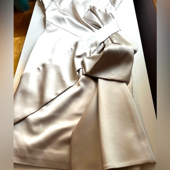 Karen Millen Formal Satin Midi Dress Like New Sz 6 - Picture 2 of 8